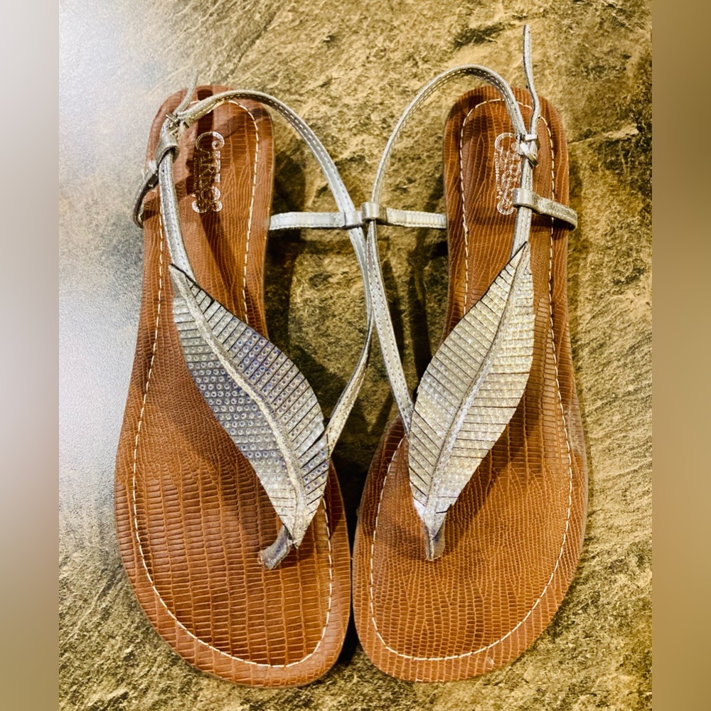 Carlos Santana Tandy 2 Silver Leaf Sandal - NEW